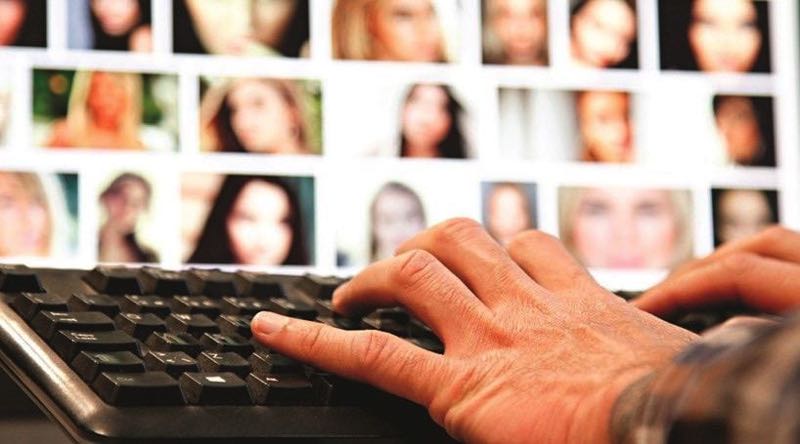 Ver demasiada pornografia causa adição? — Saúde & Vida Sexual | Mulheres VIP