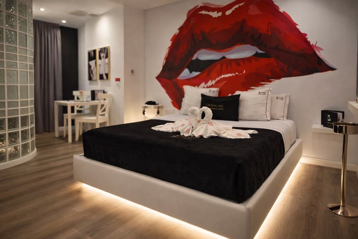IC32 Motel #18