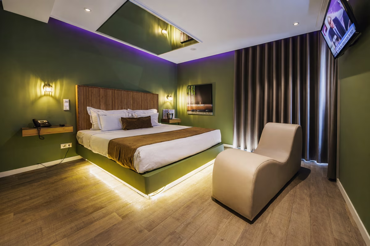 Motel Seven #10