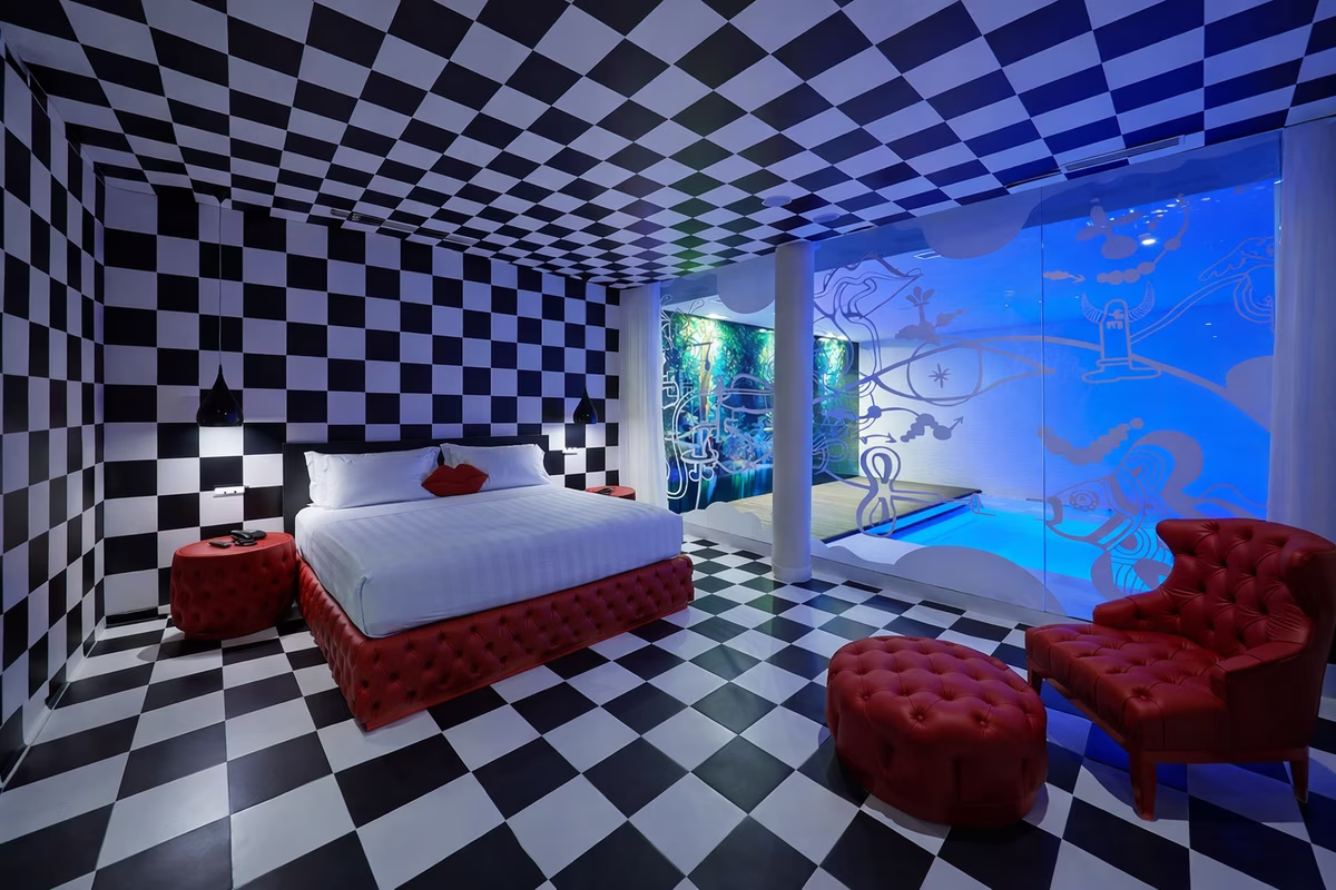 Silk Motel #17