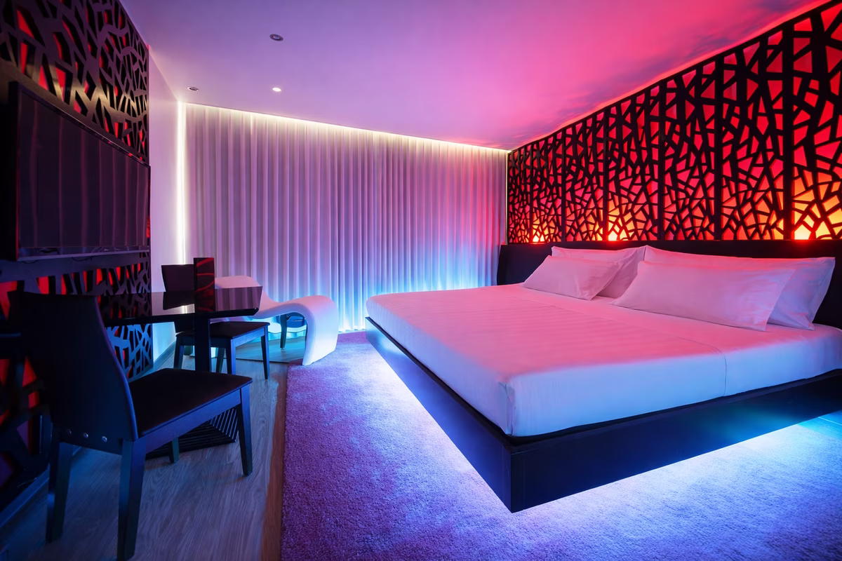 Silk Motel #20