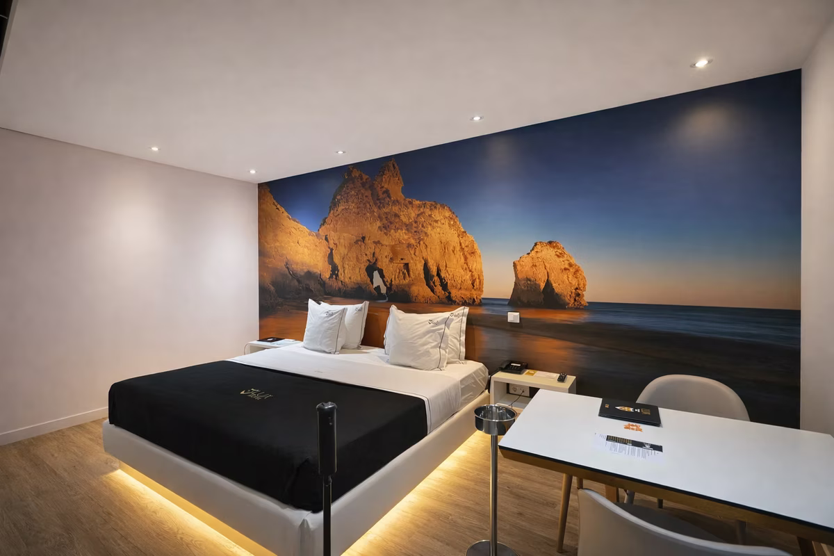 Motel Lux Trafaria — Lisboa