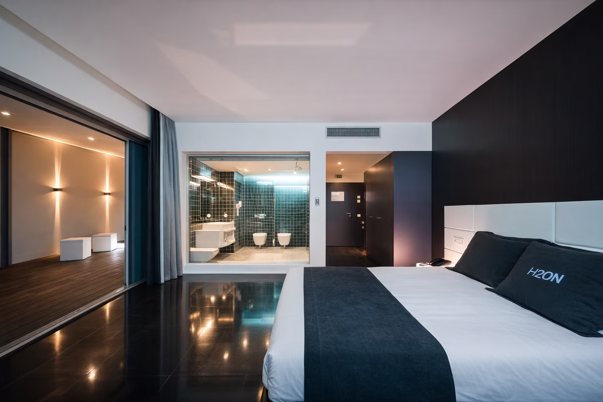 Motel H2On