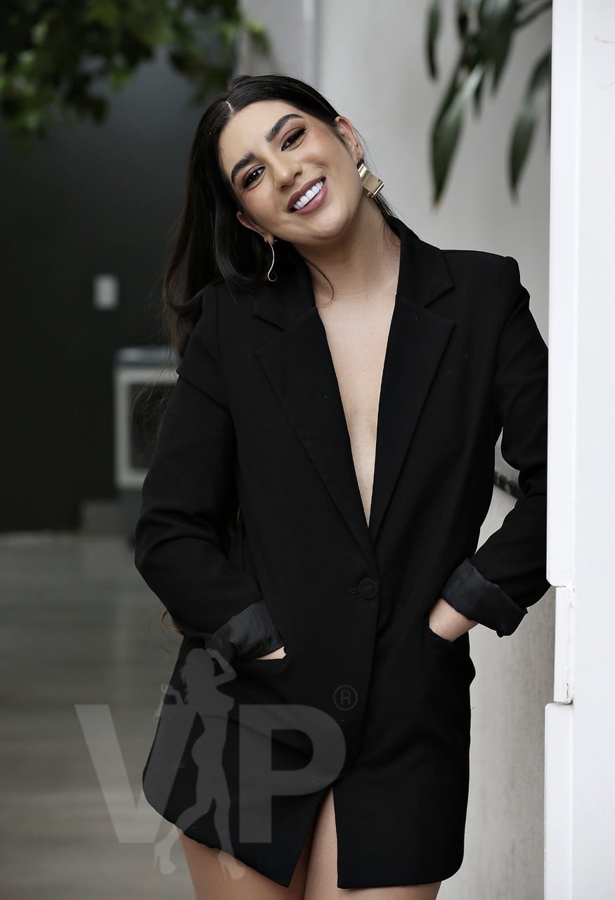 Escort Lara Nunes Photo 3