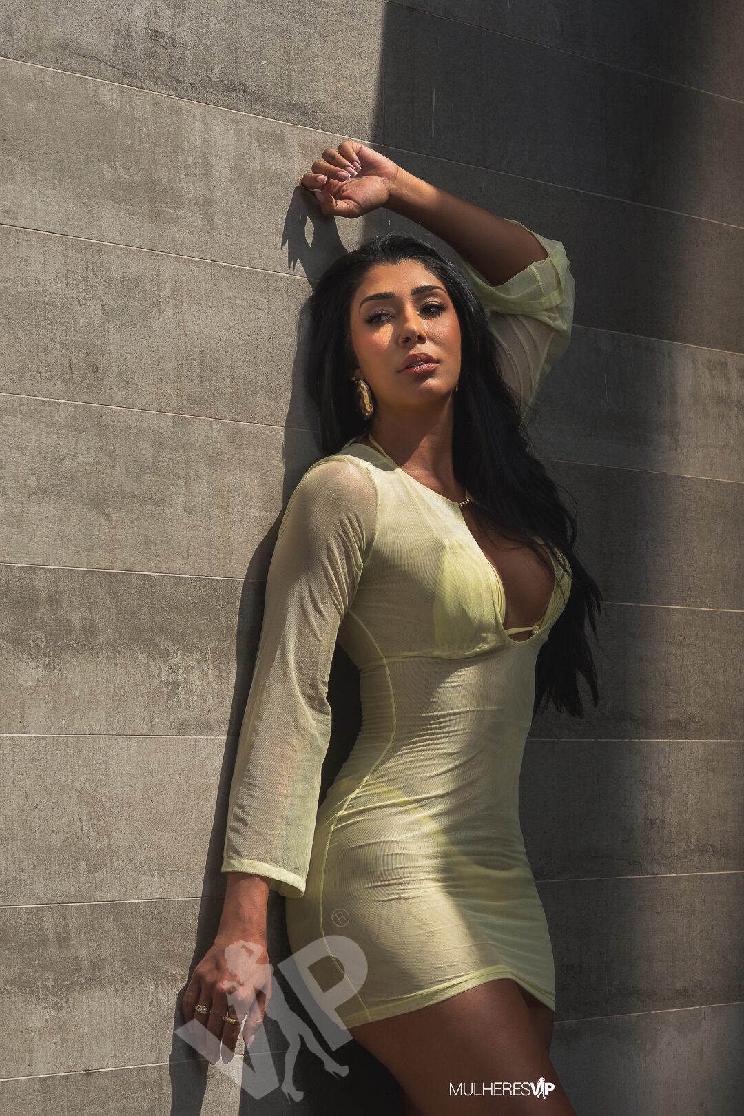 Escort Isabella Monteiro — Photo 11