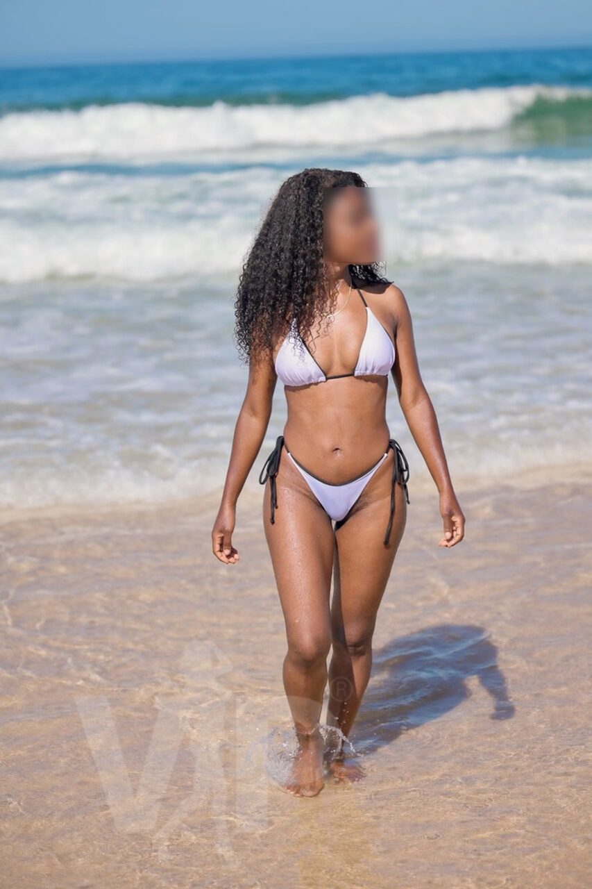 Escort Mélanie B Photo 3