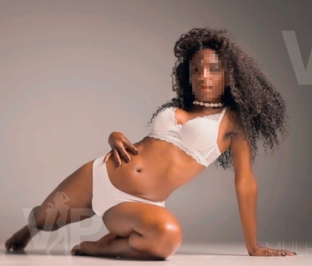 Acompanhante Mélanie B Photo 1